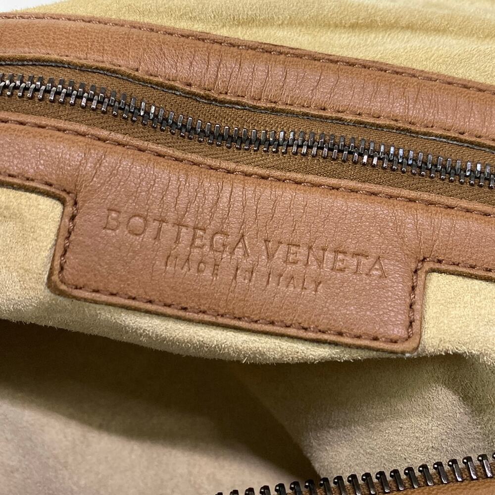 Bottega Veneta Medium Veneta bag Handbag 115654 - Picture 8 of 15